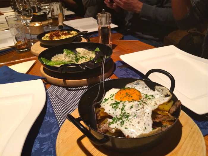 Abendessen nach dem Besuch des Tiroler Gletscher