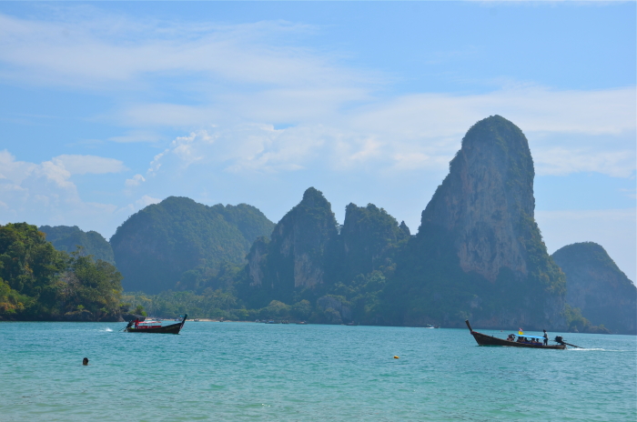 Ton Sai Beach panorama