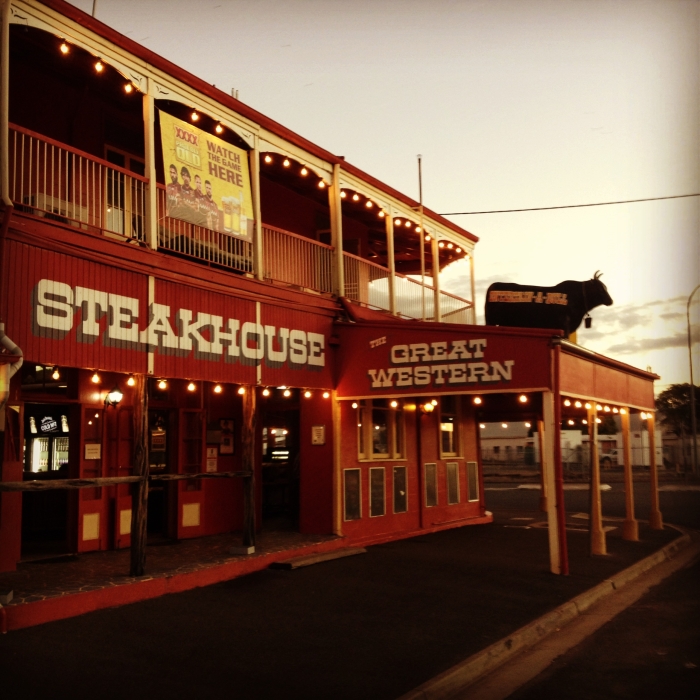 Backpacking Australien wie hier im Great Western Steakhouse in Rockhampton