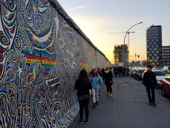 Sunset at the East Side Gallery in Berlin