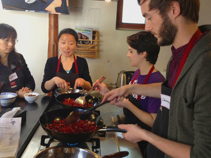 Clemens at a cooking class in Peking in China