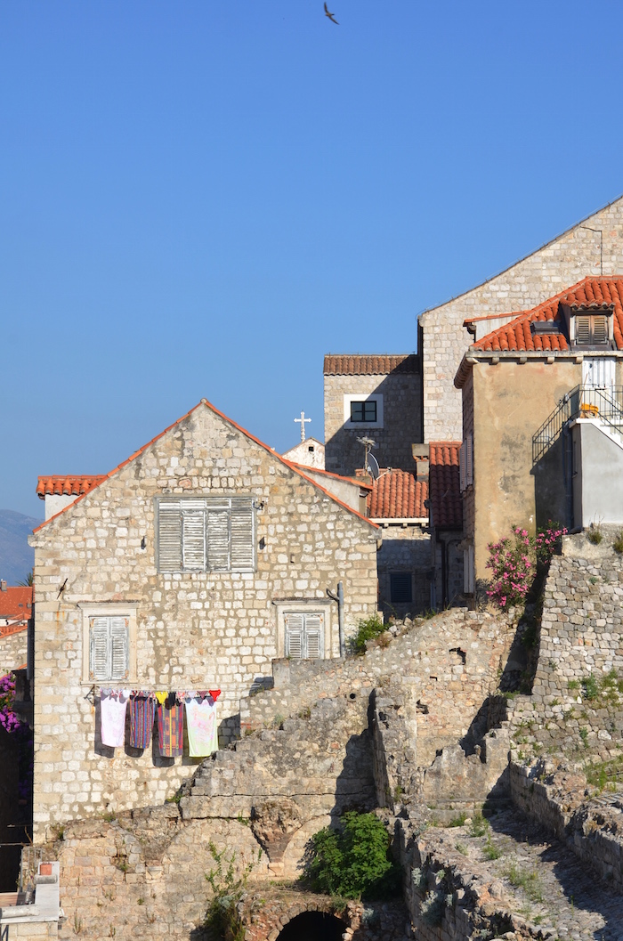 Walls_of_Dubrovnik_Houses