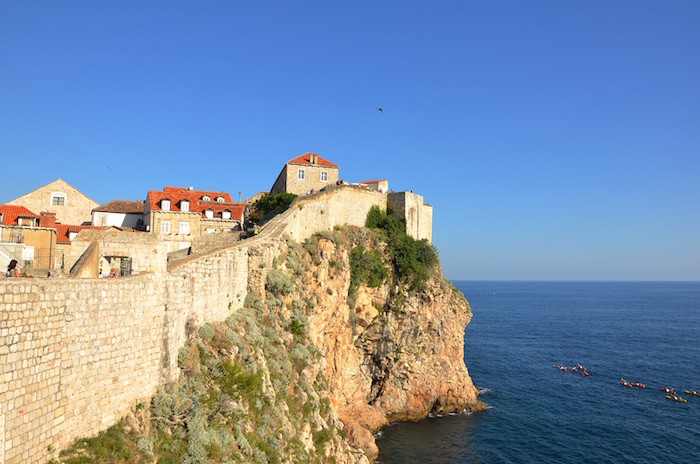 Walls_of_Dubrovnik_rocks