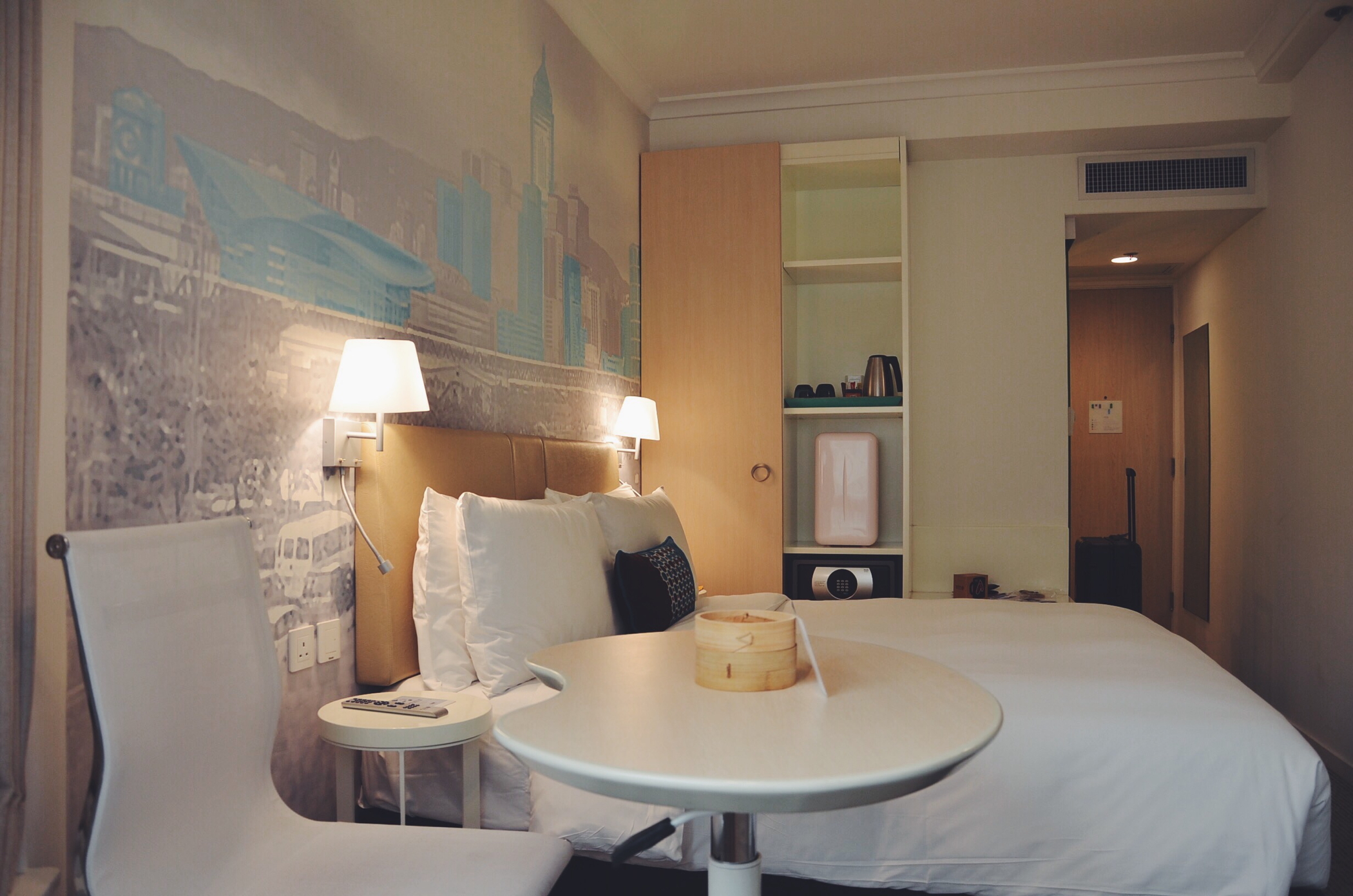Where to stay in Hong Kong at Ozo Wesley