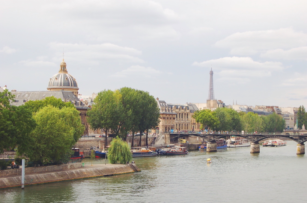 Ein Tag in Paris mit dem Eiffelturm